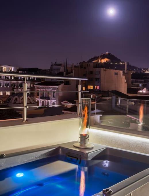 Heated Plunge Pool & Firepit Acropolis Penthouse Apartment Athens Ngoại thất bức ảnh