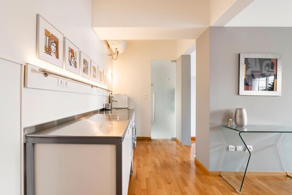 Heated Plunge Pool & Firepit Acropolis Penthouse Apartment Athens Ngoại thất bức ảnh